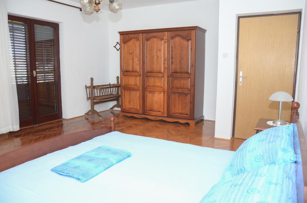 Apartments Nikola Senj  Bagian luar foto